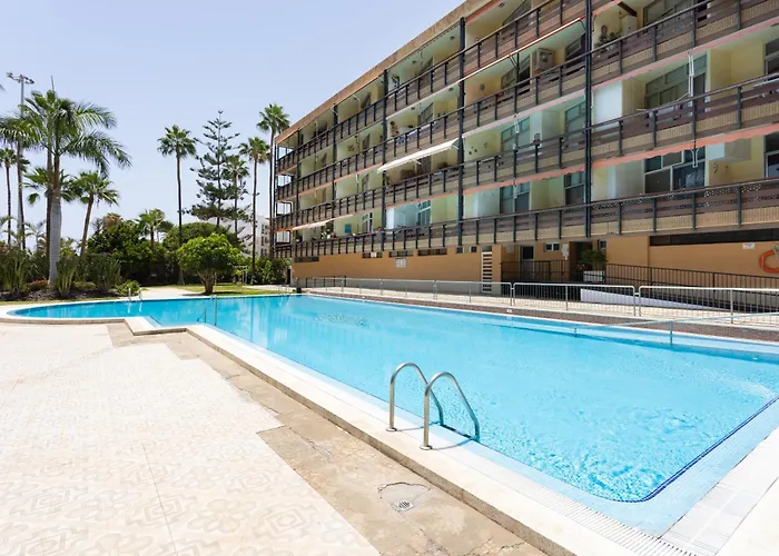 Classbnb - Seafront Apartment At Las Vistas Beach